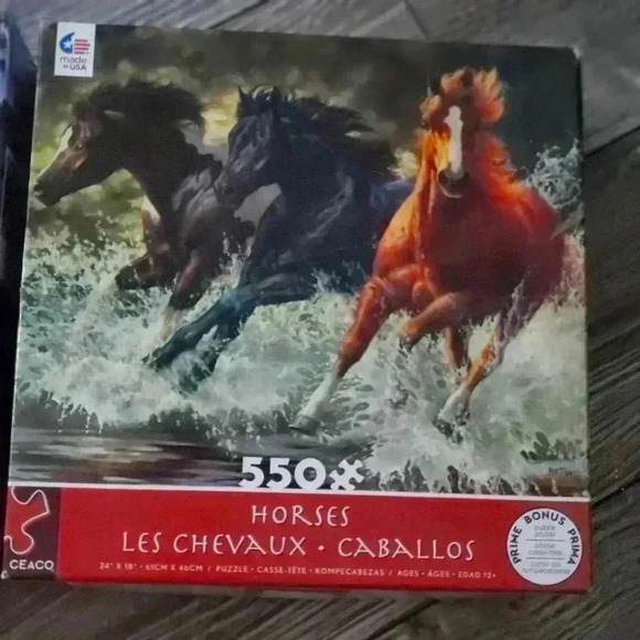 2 Puzzles  550 Pieces - Picture 2 of 3